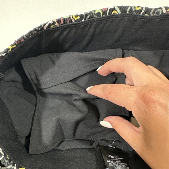 NWT $98 SWEATY BETTY [ Small 6 ] Slip‎ Stream Running Shorts In Black SB #5686 - Picture 11 of 15